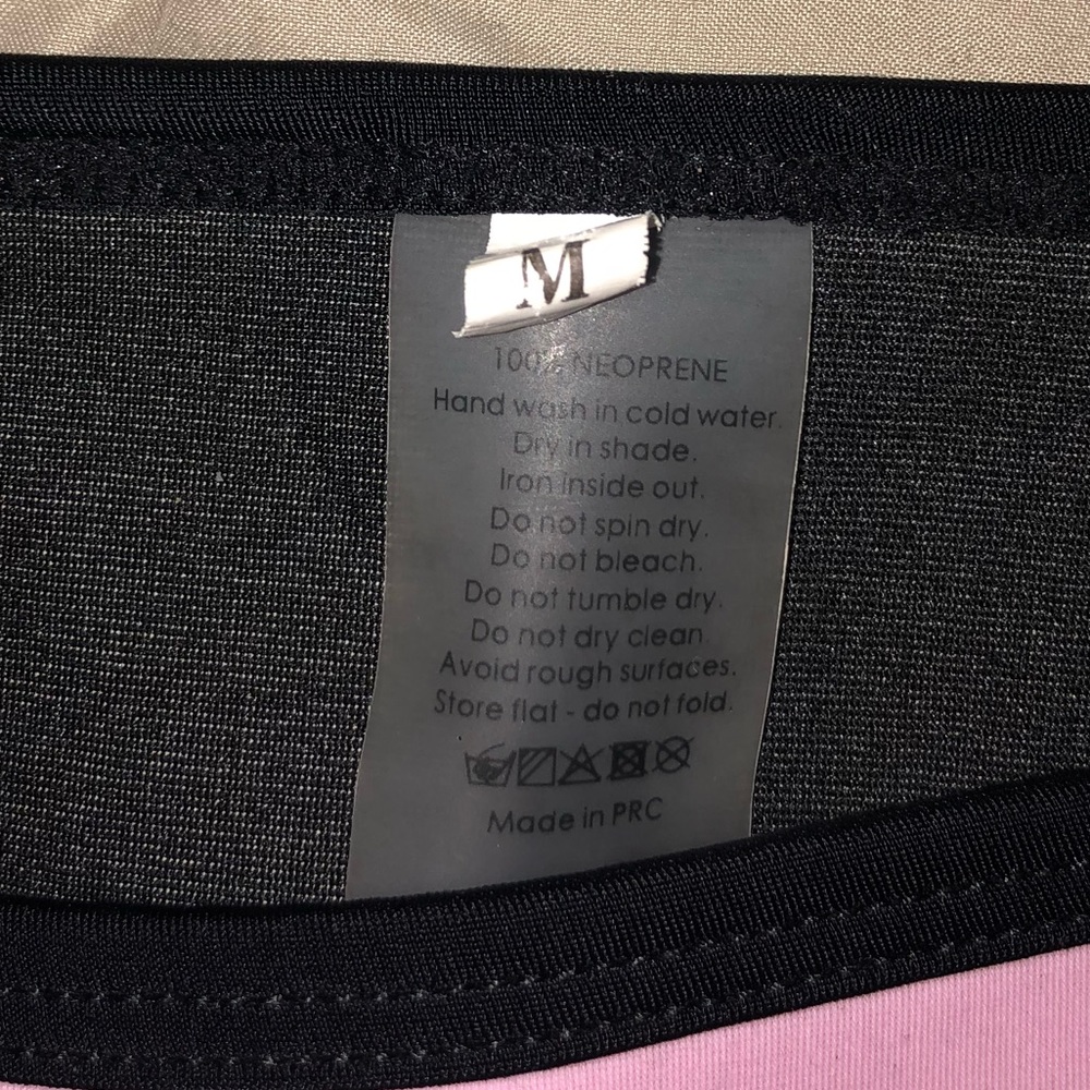 Triangl Pink Bikini Bottoms - Picture 3 of 3